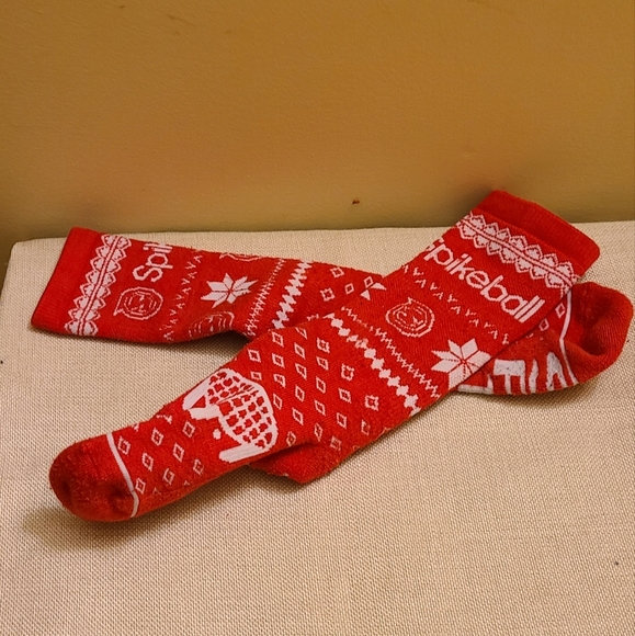 Spike ball red socks - Picture 2 of 4